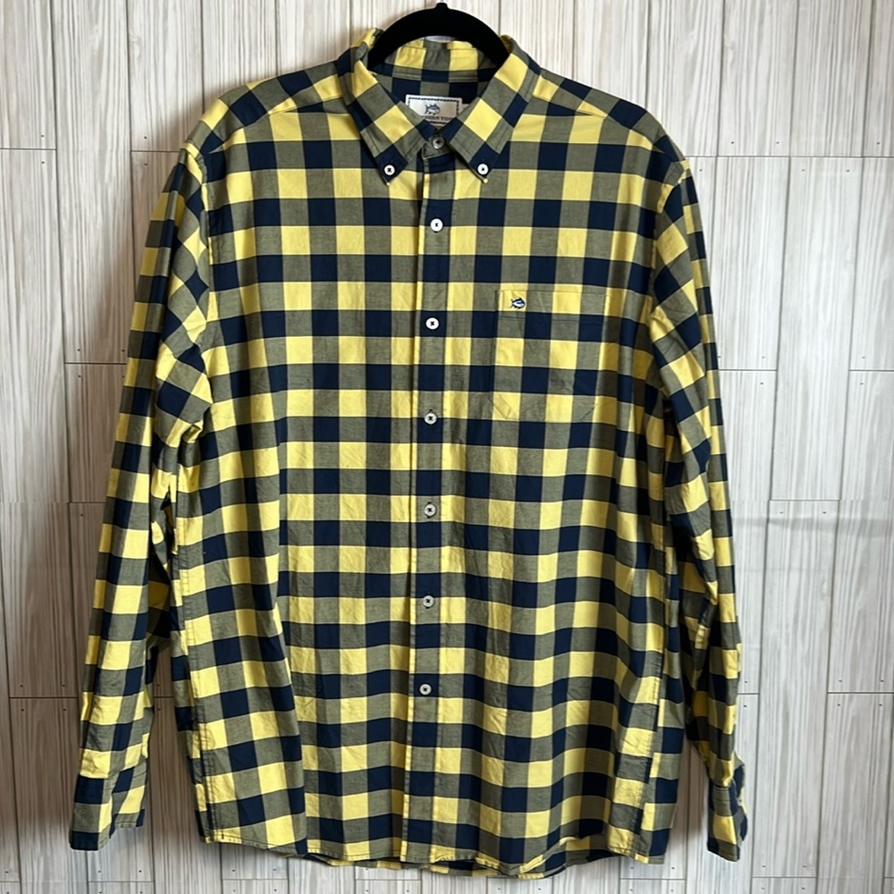 Southern Tide Classic Fit Men’s Classic Buffalo Check Button Down Shirt Large